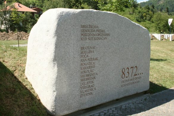 Srebrenicapotocari memorial stone
